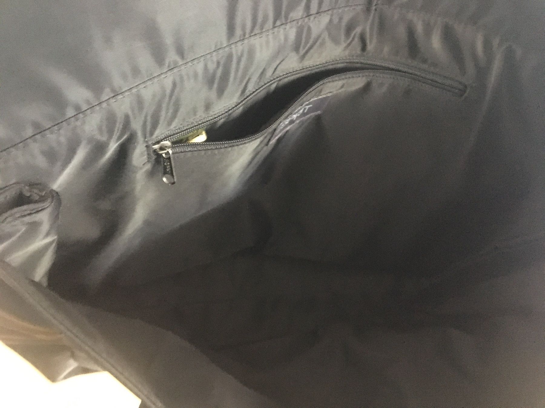 Esprit Borse: Tasche – Nuovo (secondo la descrizione) da Kriens venduto da cha_5yhb 4