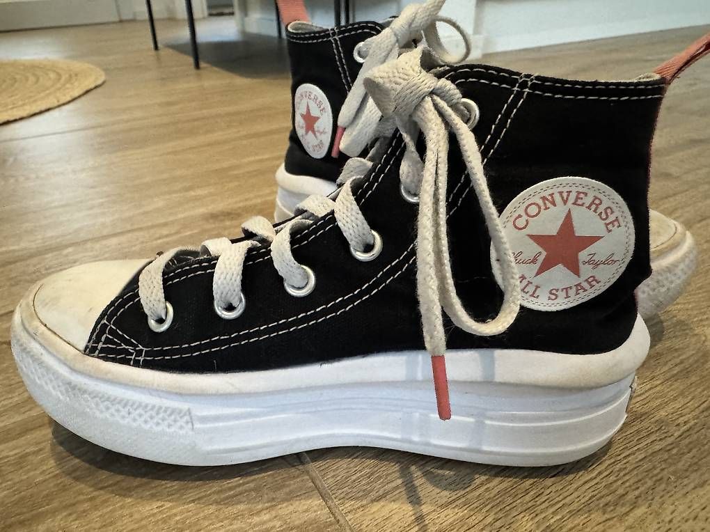 Schuhe für Jungen: Converse All Star enfant taille 31 – Gebraucht aus Remaufens von shinoda 1
