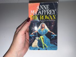 NOVEL: Anne McCaffrey, The Rowan
