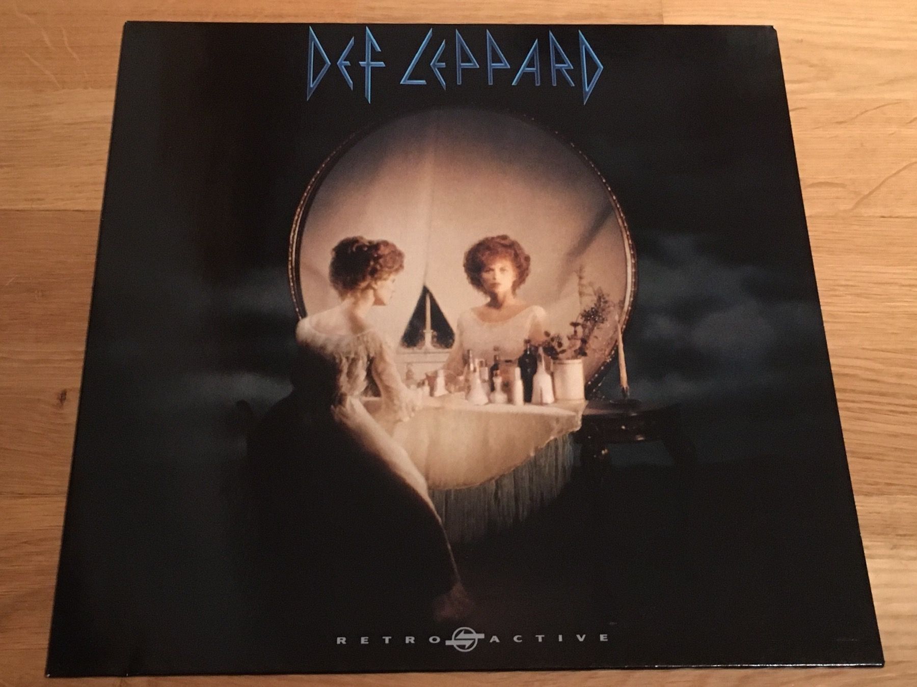 Dischi in vinile: Def Leppard 1993  Retro Active – Usato da Faulensee venduto da Mizuno06