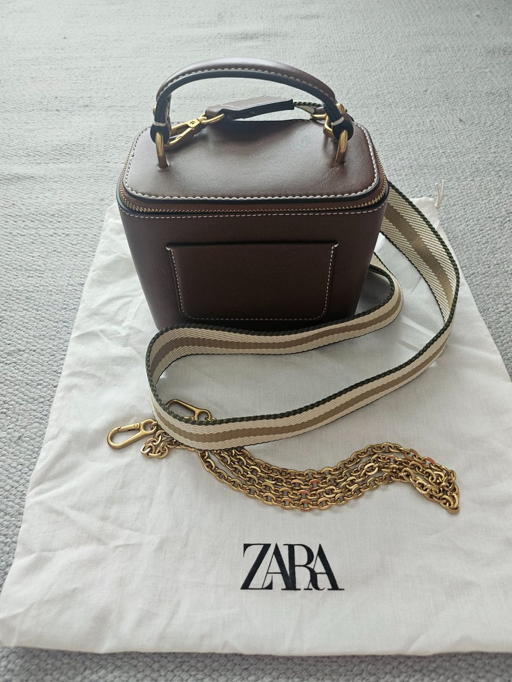 Zara Borse da donna: Zara Umhängetasche – Usato da Bassersdorf venduto da Sofia2112