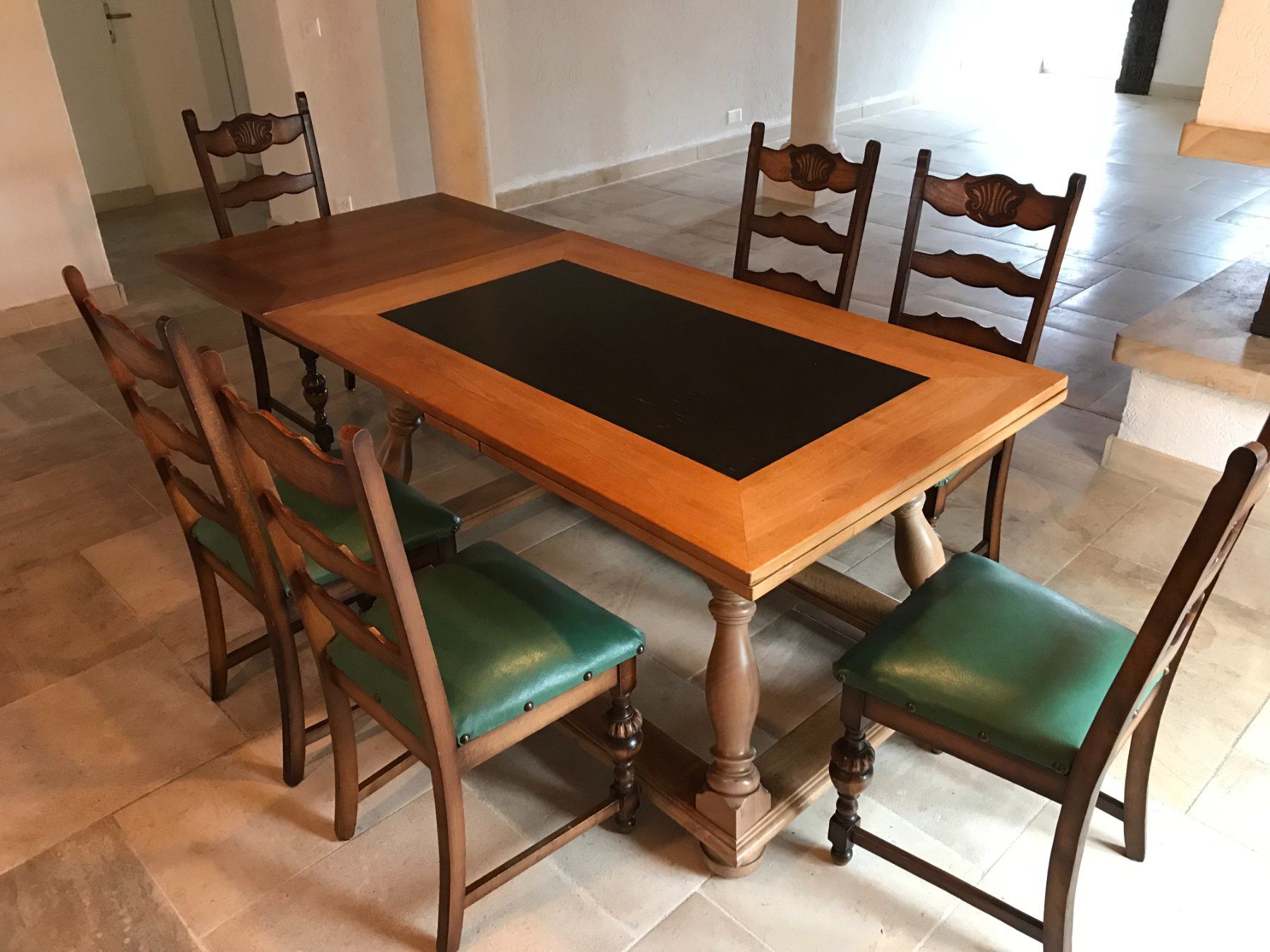 Tische: Table de salle à manger massive avec 2 rallonges – Gebraucht aus Essertes von Cape_au_Moine_1941 1