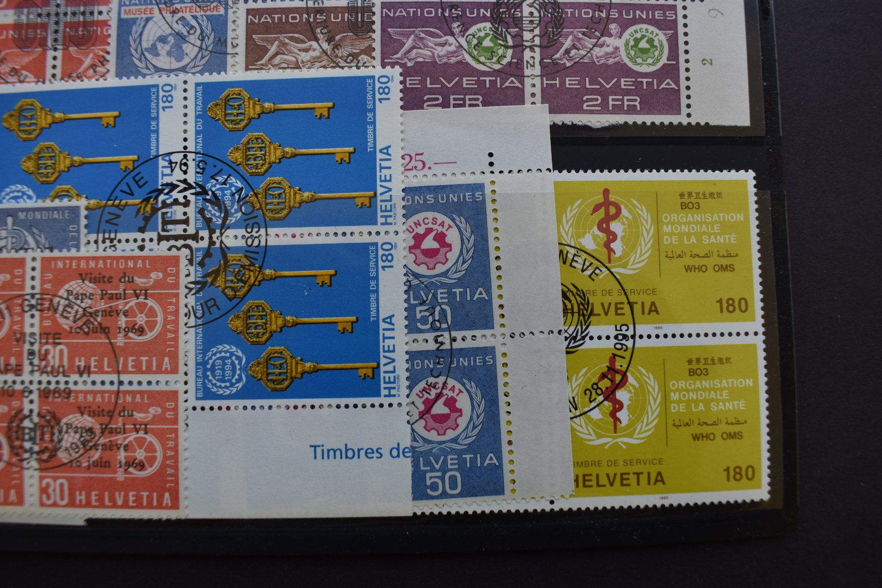 Tutti i francobolli: 10 UNO 4er Blöcke       B1208X – Usato da Bettingen venduto da Gluscht-Oase 2