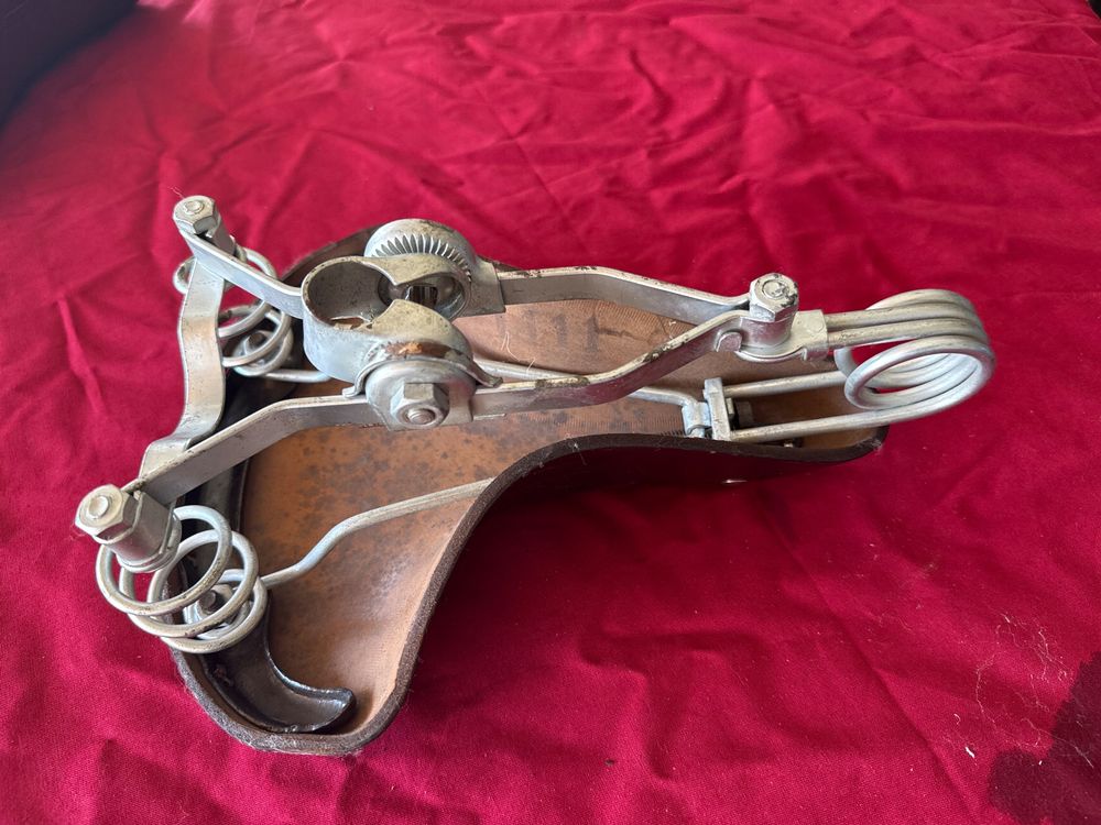 Pièces détachées: Leder Velosattel alt von Lepper Original Sattel – D'occasion à Fehraltorf par habibi2008 5