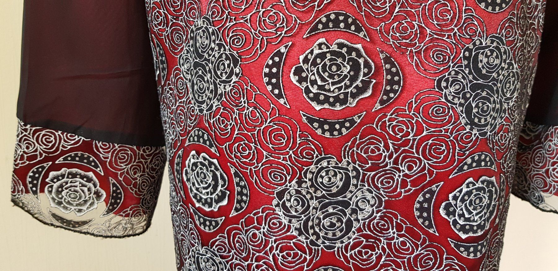 Vestiti: Kleid, orientalisch, Gr. 46 48 50 52 – Usato da Uster venduto da Astral 7