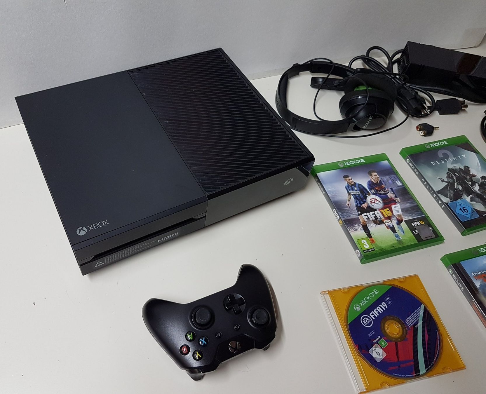 Microsoft Console: Xbox One Konsole mit Spiele – Usato da Schüpfheim venduto da Games_Spielkonsolen 1