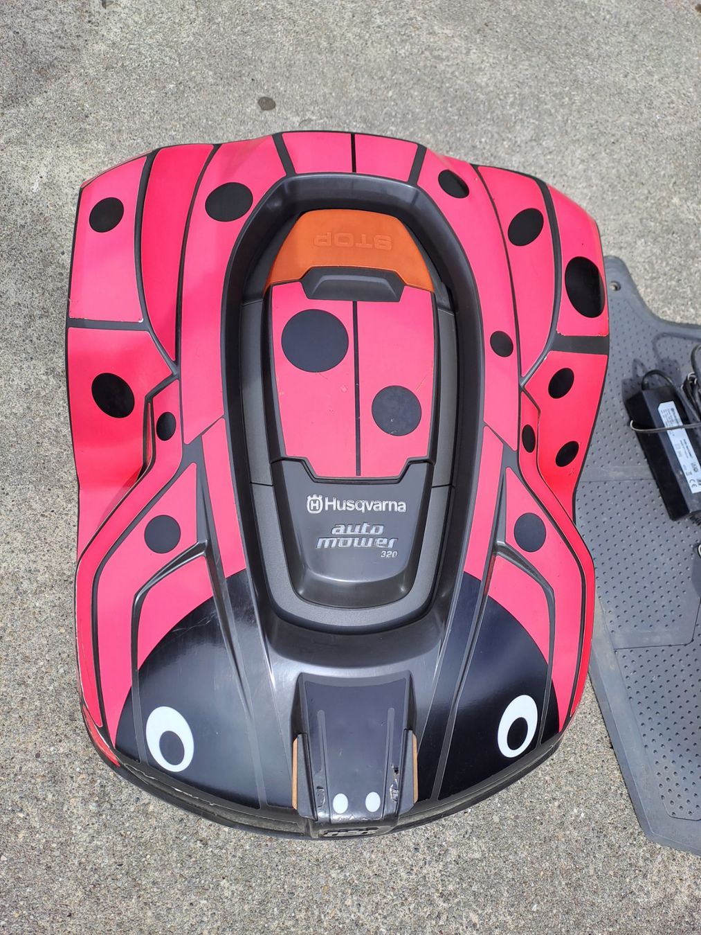 Husqvarna Tagliaerba: Husqvarna 320 Automower – Usato da Gossau SG venduto da Iki003 3