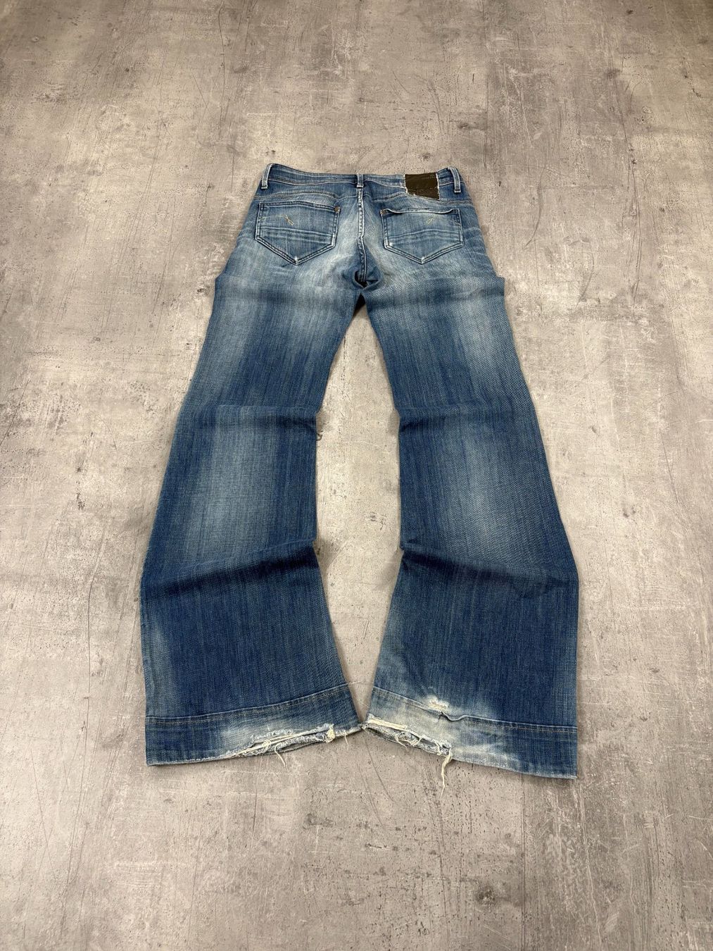 G-Star Jeans: Vintage G-Star Bootcut Flared Jeans (M) – Nuovo (secondo la descrizione) da Werdenberg venduto da hase.vintage