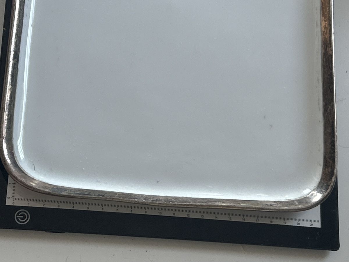 Piatti di portata: Tablett Metall Weiss mit Silberrand Antik(I7) – Usato da Neuenhof venduto da SchnaeppliAllerlei 3