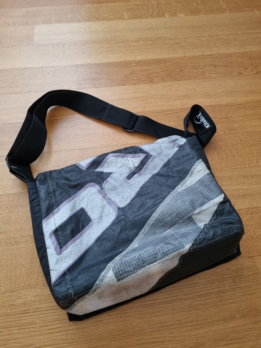 Sacs: Tasche aus Kite Material, aus Brasilien – D'occasion à Altendorf par evuhler 1
