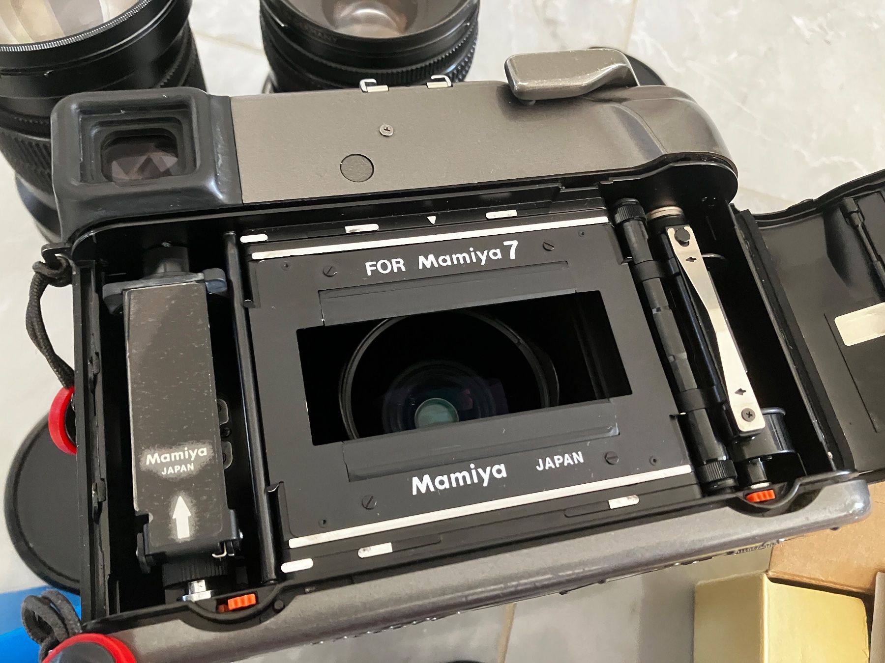 Mamiya Fotocamera: Mamiya 7 Set mit Pano Kit, 3 Objektiven, 2 Suchern, Service – Usato da Grüt (Gossau ZH) venduto da dom_hrd7 2