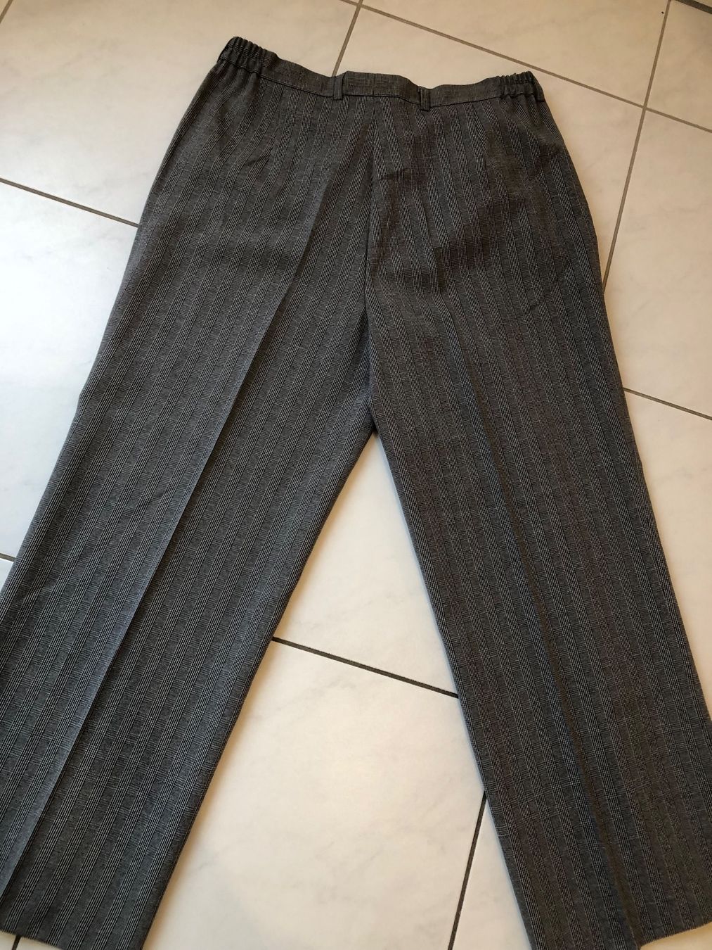 Pantaloni: Elegante Hose Gr 48 – Usato da Zell ZH venduto da Guffos 3