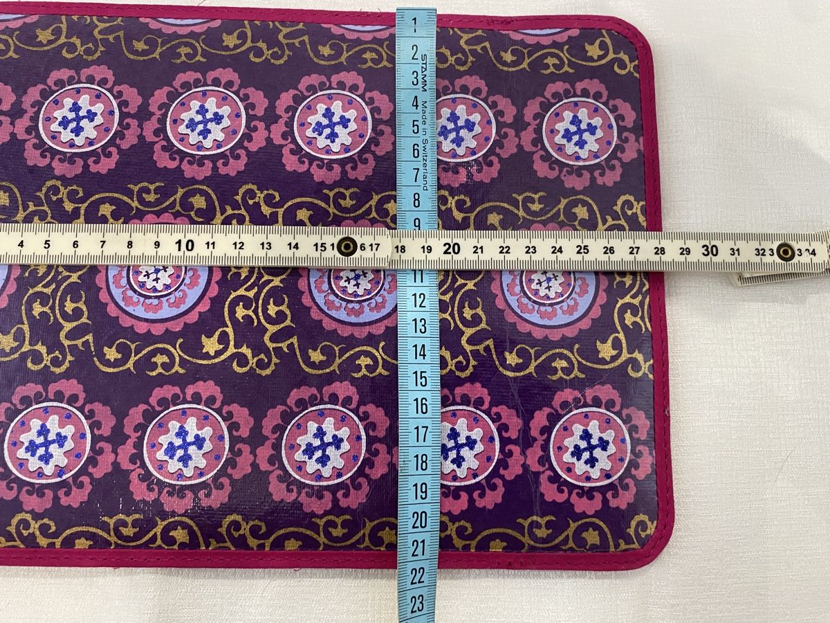 Covers & Borse: Tablethülle mit Muster gebraucht – Usato da Hausen AG venduto da corinne_g 1