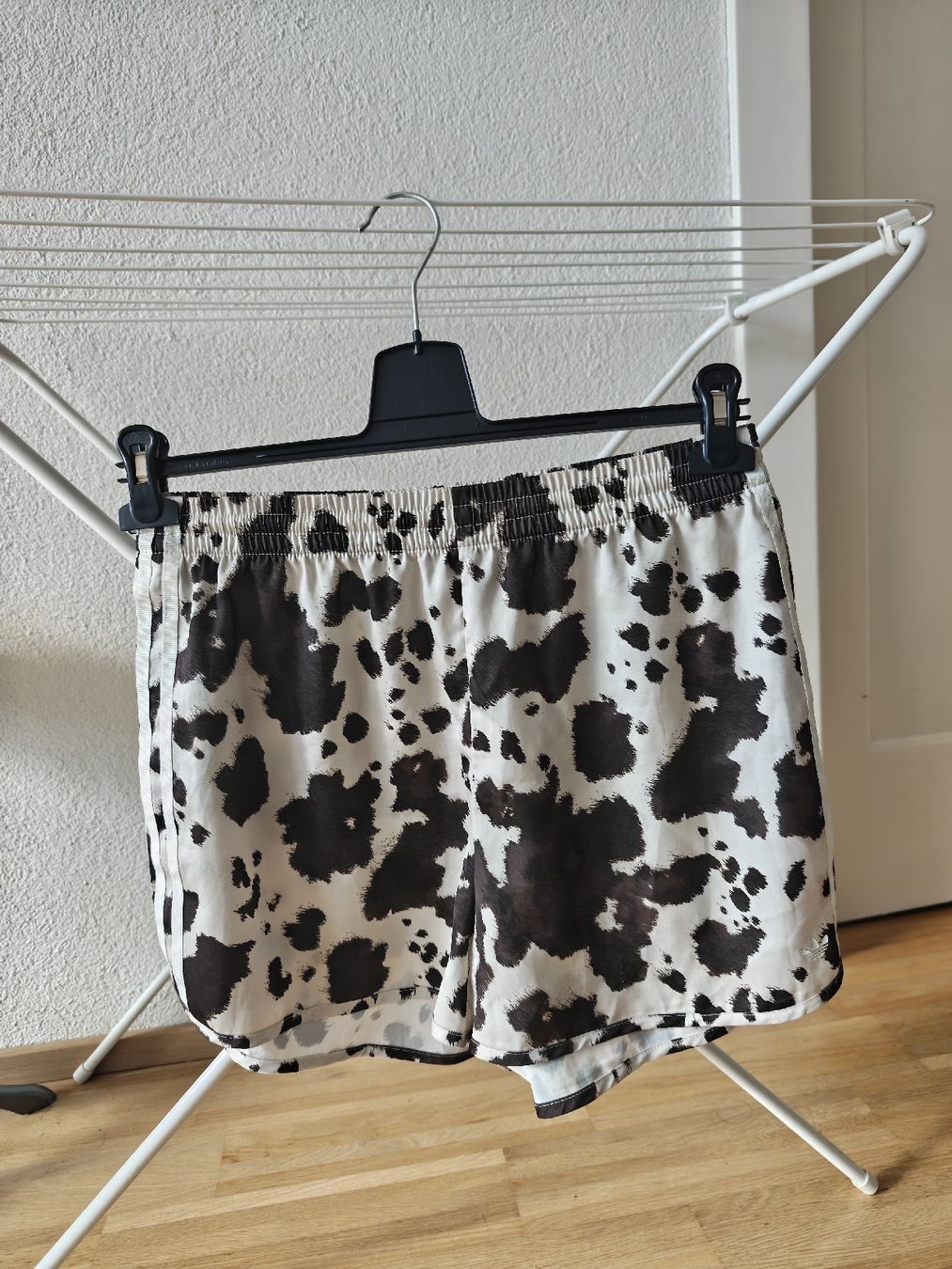 Adidas Hosen: ADIDAS Shorts  – Gebraucht aus Zürich von seconda_chance