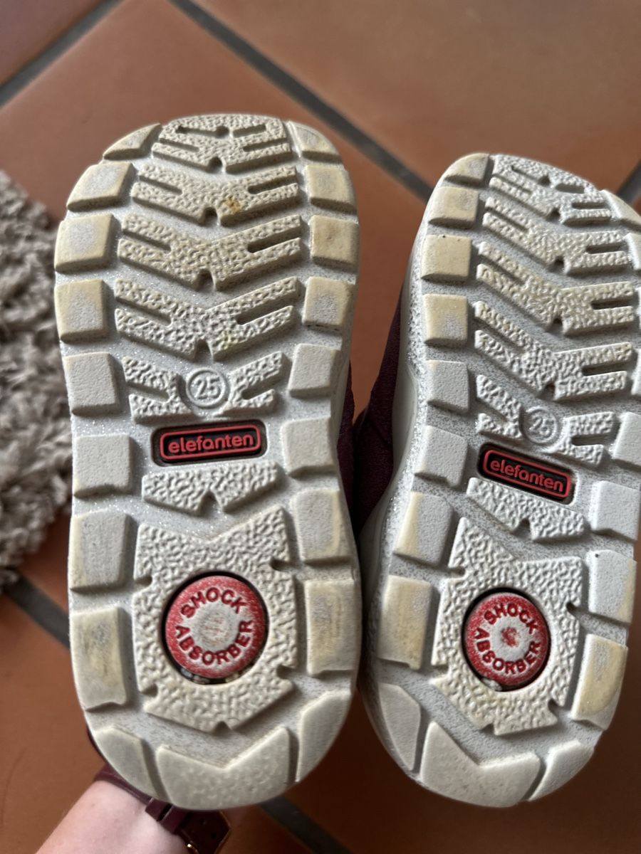 Elefanten Chaussures filles: Winterschuhe Elefanten, Grösse 25 – D'occasion à Einigen par Inna_ 2