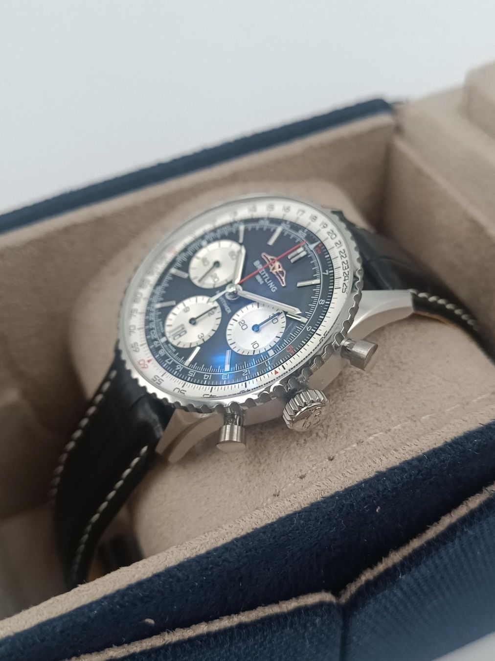 Breitling Orologi: BREITLING "NAVITIMER B01 CHRONOGRAPH 41", FULL SET NEUWERTIG – Usato da Luzern venduto da EdiGem 2