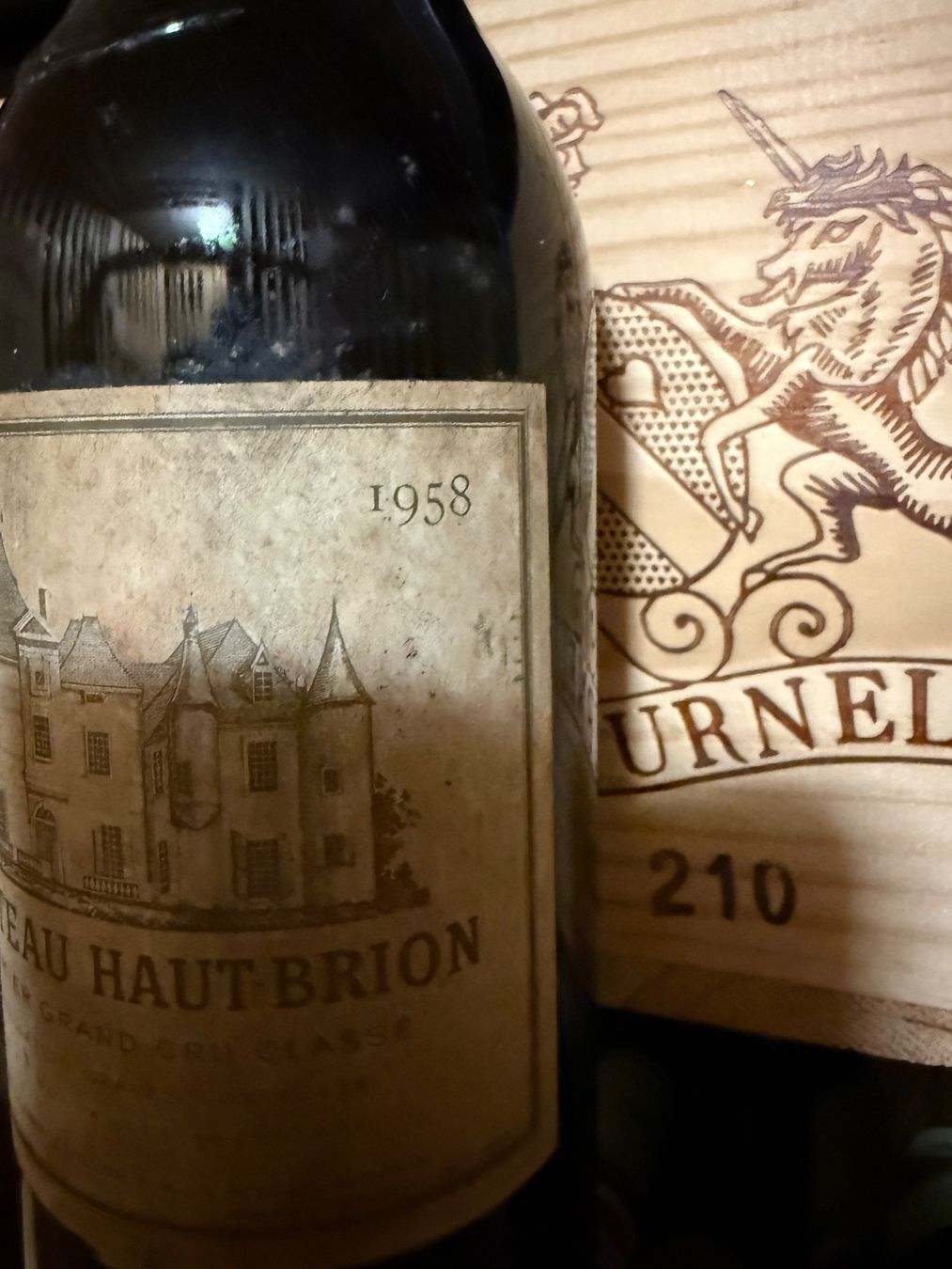 Vino: 1958 Haut-Brion – Nuovo e nell'imballaggio originale da Bättwil venduto da Bishop_67 1