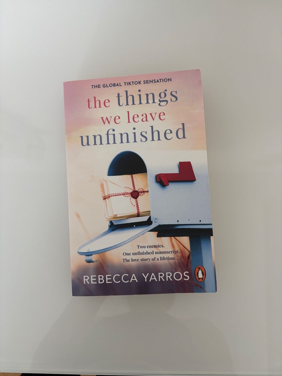 Bücher: The things we leave unfinished – Gebraucht aus Aesch von fiona.sophie