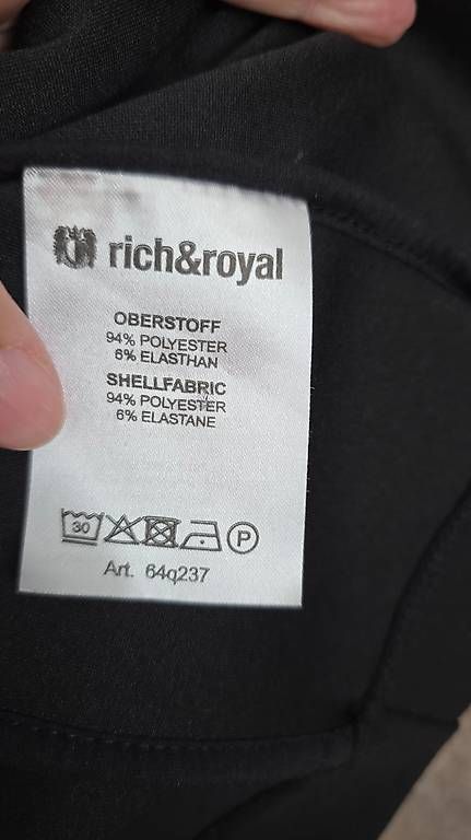 Giacche: blazer damen, schwarzer stoff, rich & royal, small – Usato da Zuzwil SG venduto da motomania076 2
