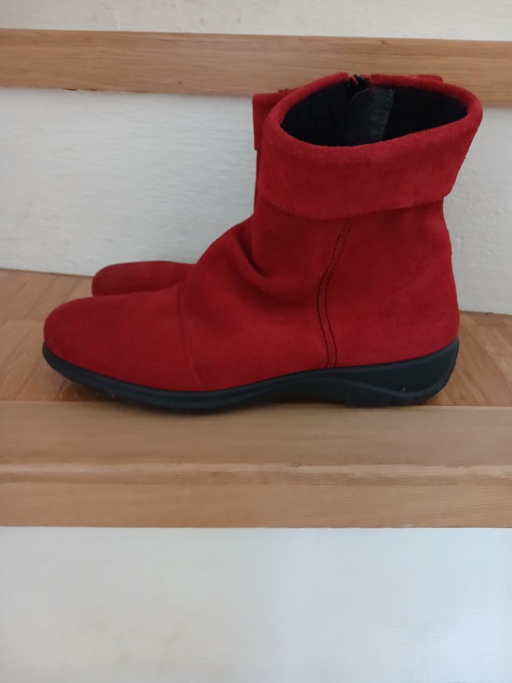 Scarpe da donna: Stiefeletten Grösse 38 – Usato da Arlesheim venduto da rut_fb7k 1