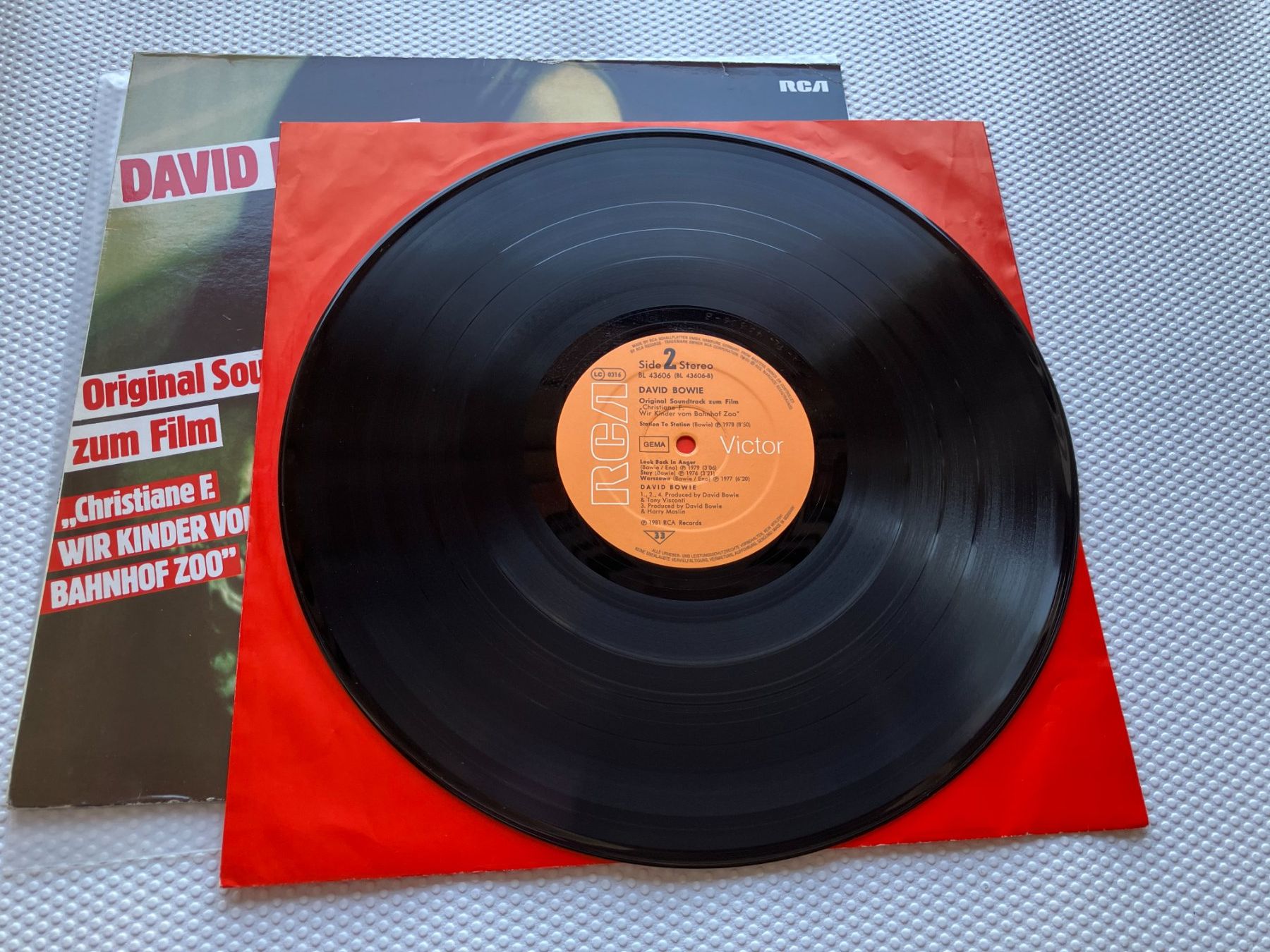 Dischi in vinile: David Bowie – Usato da Aarwangen venduto da Jukebox3 8