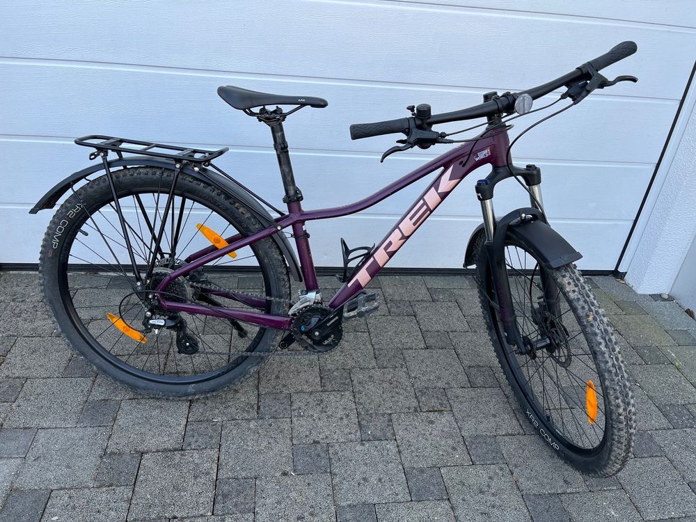 Trek marlin deals 6 matte mulberry