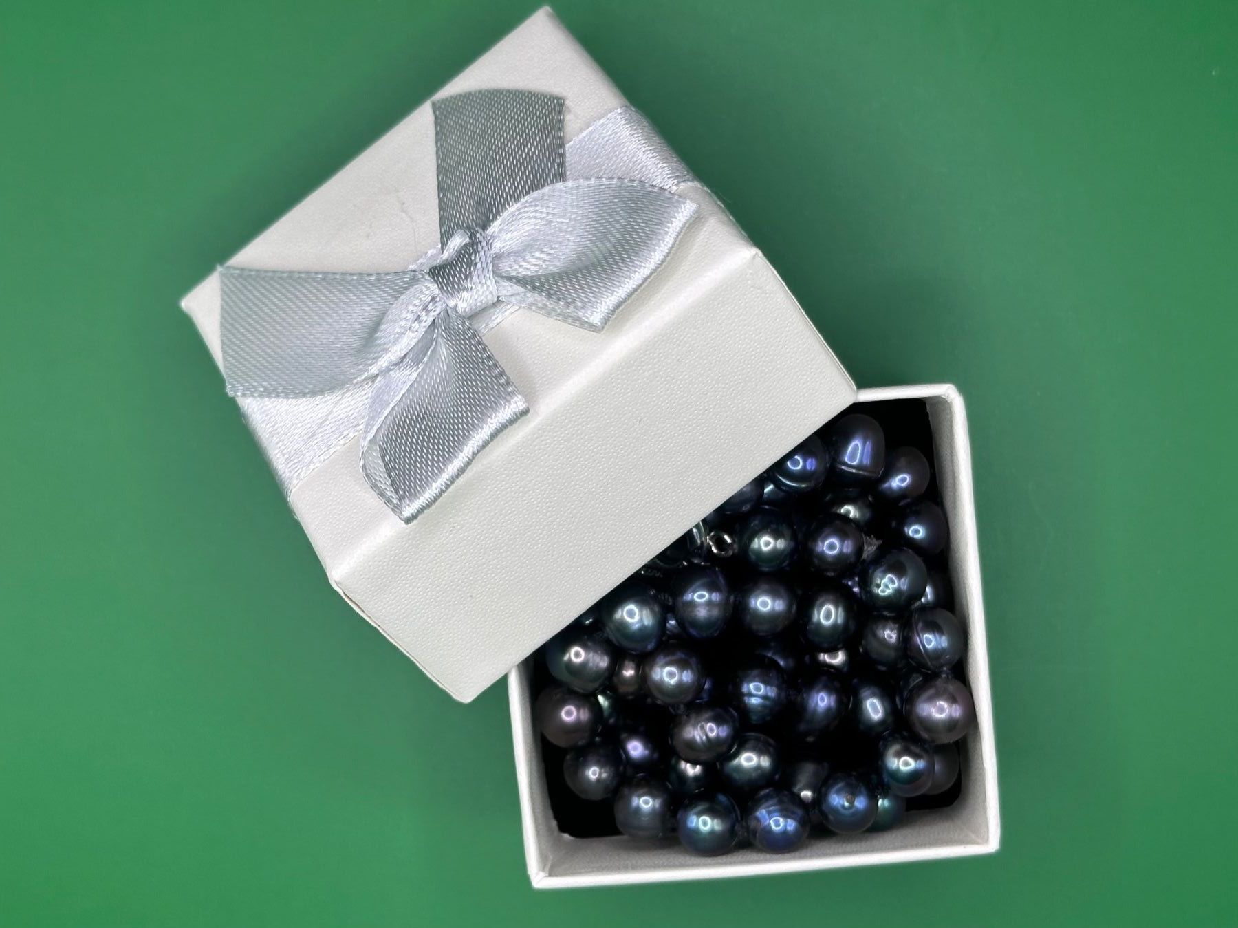 Catenine: Tahitiperlenkette | schwarze Perlen – Usato da Olten venduto da Julia.Ramona 8