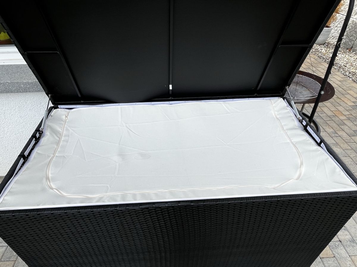 Vidaxl Auflagenboxen: Grosse Kissenbox Gartenbox Polyrattan – Gebraucht aus Wolfisberg von sam92 3