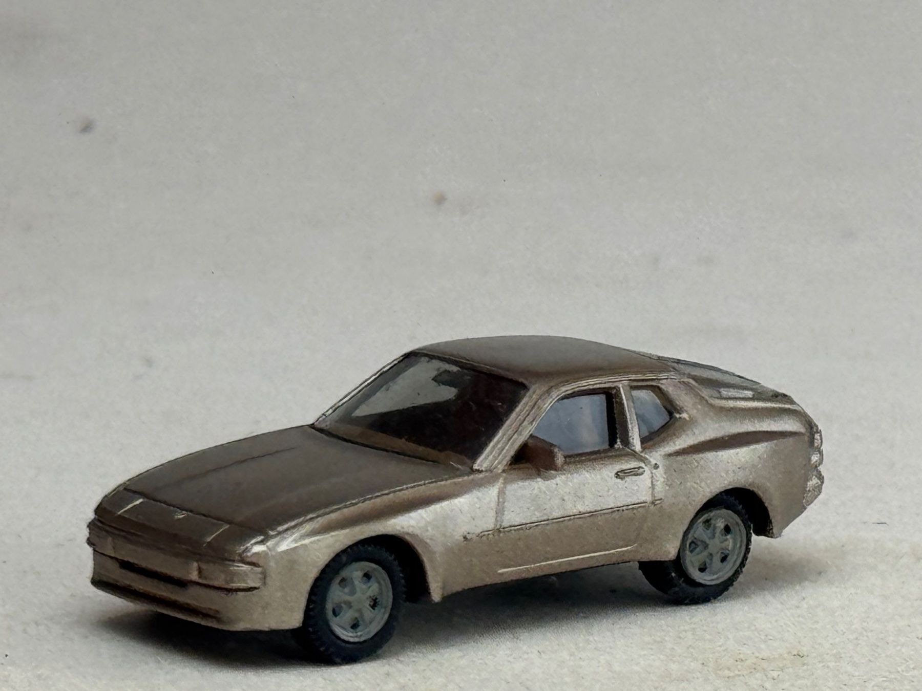 Herpa Modellini d'auto: VE1- Herpa Porsche 944 goldmetallic – Usato da Elm venduto da Wikmtz