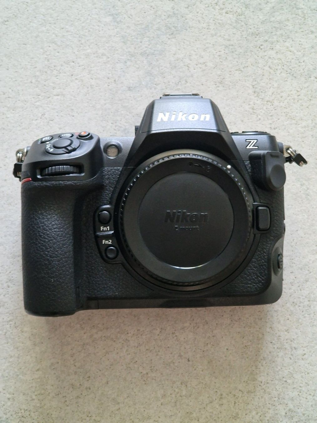 Nikon Fotocamera: Nikon Z8 Vollformatbody mit div. Zubehör – Usato da Rupperswil venduto da beluga17 1