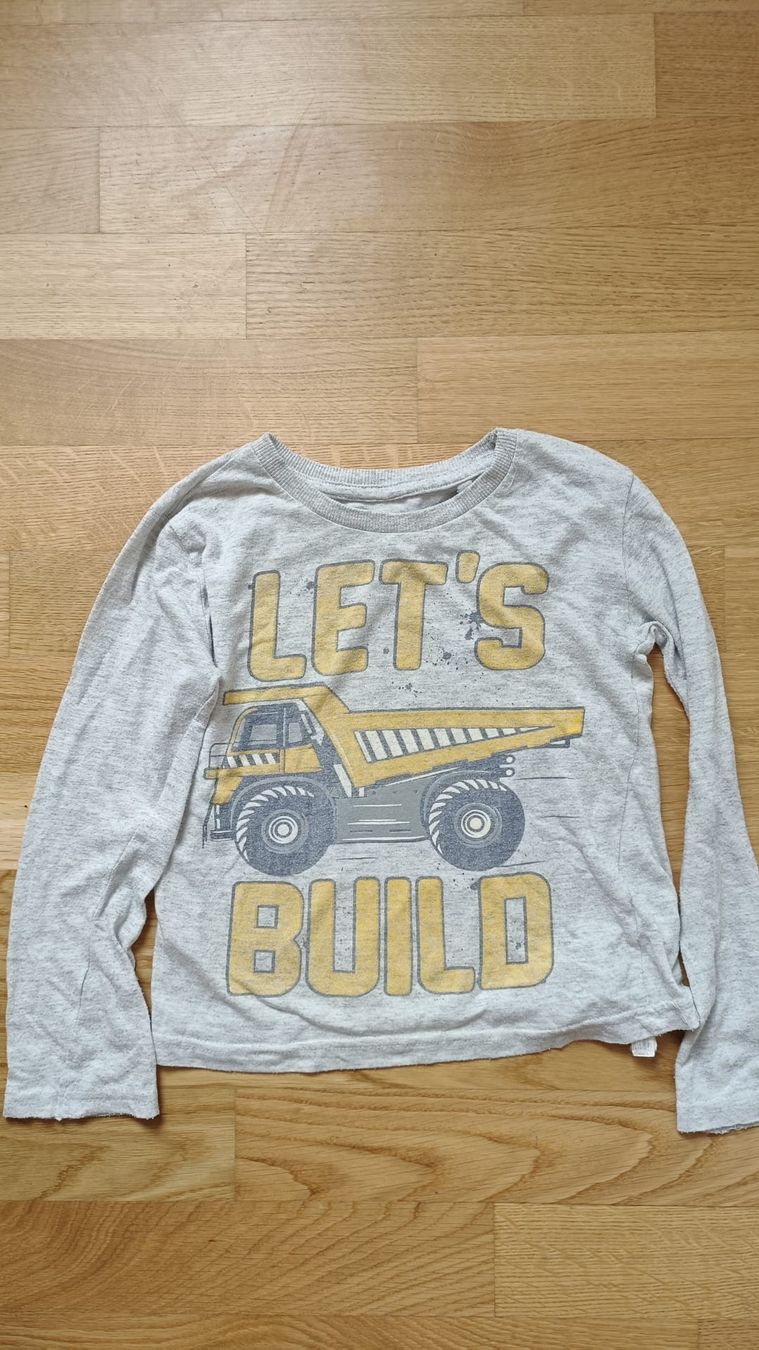 Camicie, T-shirt & Polo: Junge Tshirt 122 – Usato da Muri AG venduto da Suiphi