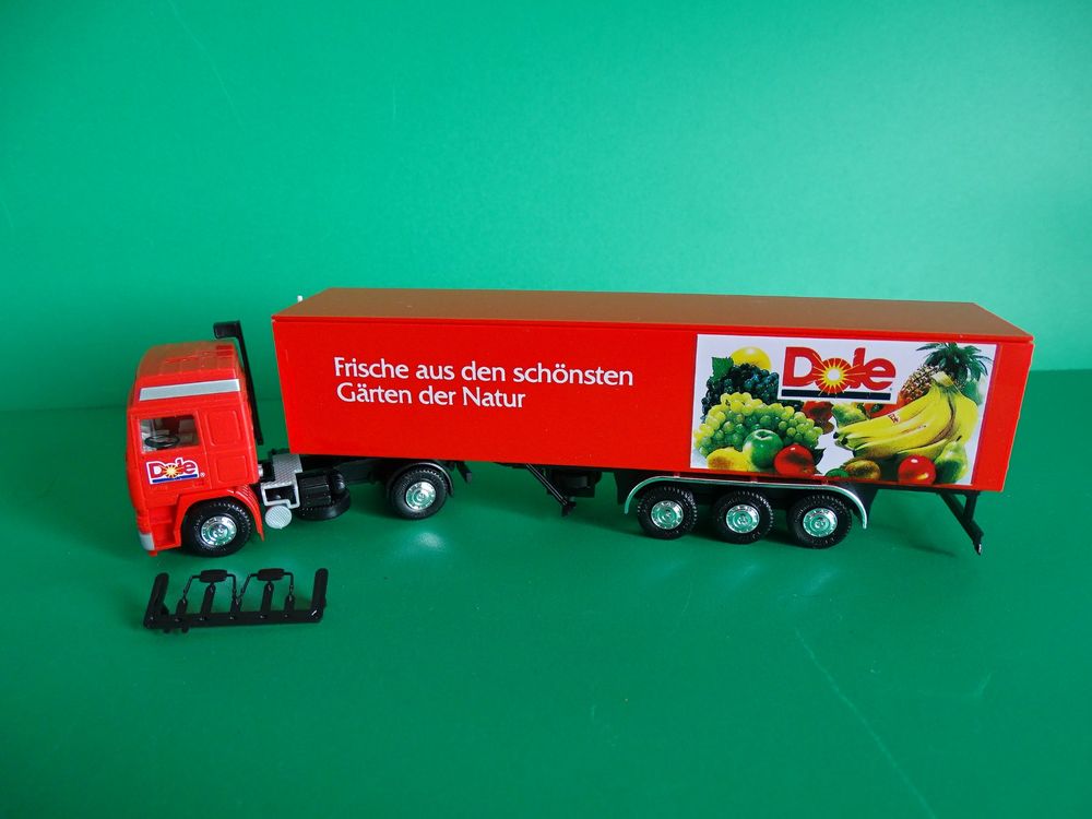548633_6