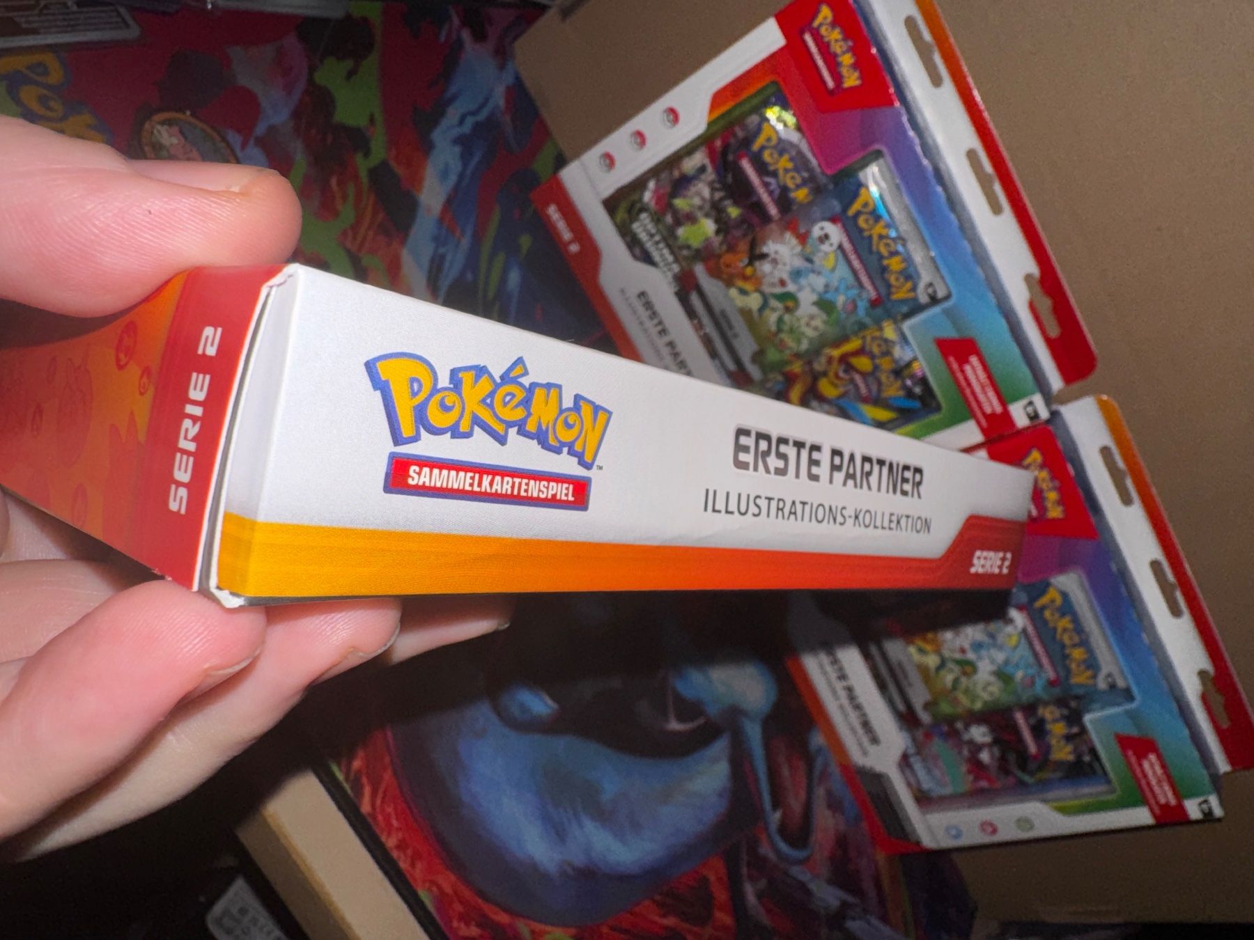 Pokémon Carte collezionabili: Pokémon Erste Partner Illustrations-Kollektion Serie 2 – Nuovo e nell'imballaggio originale da Männedorf venduto da bir_gt85 2