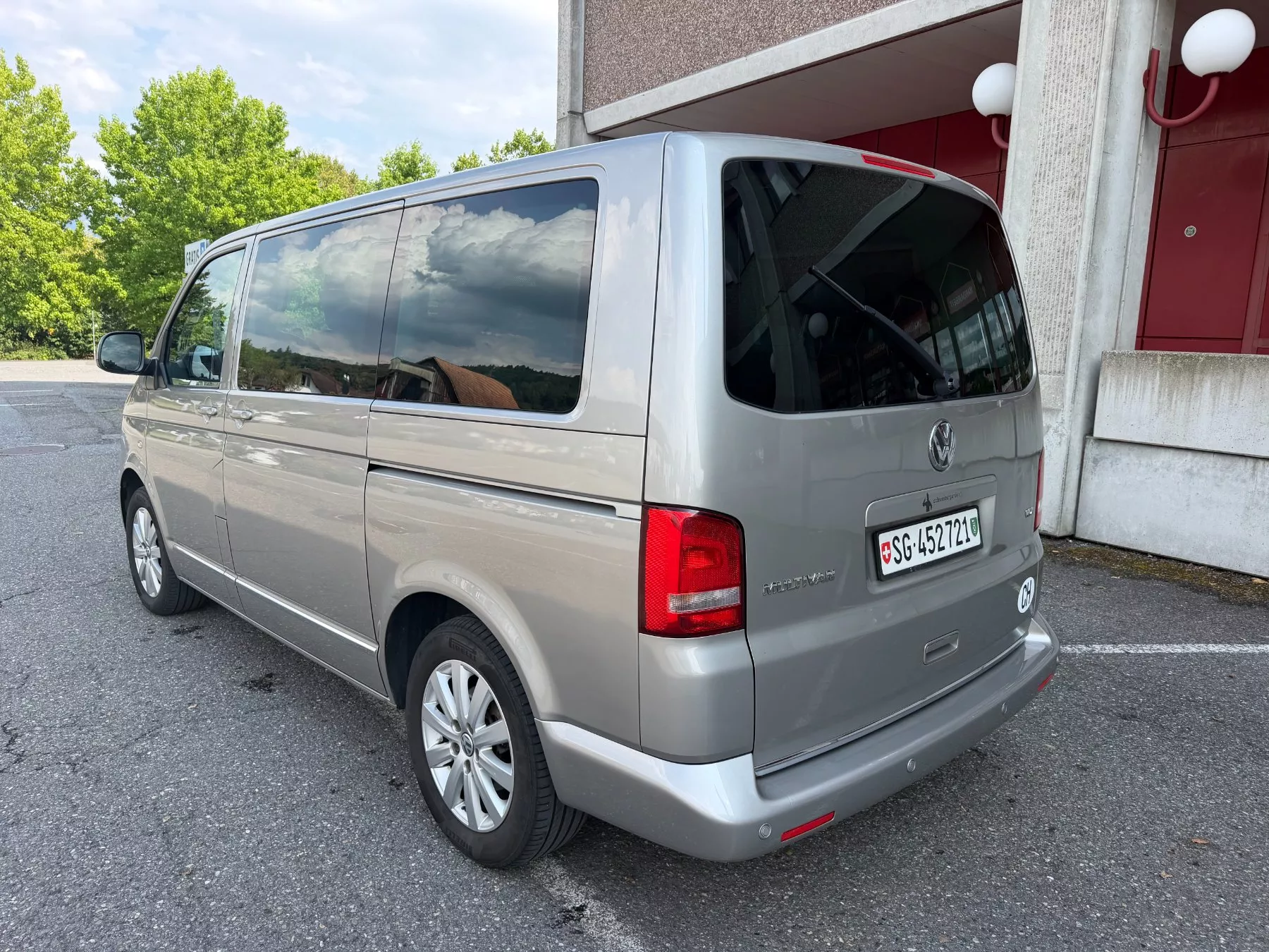 VW Autos: VW T5 Multivan – Gebraucht aus Uetliburg SG von filipos02 2