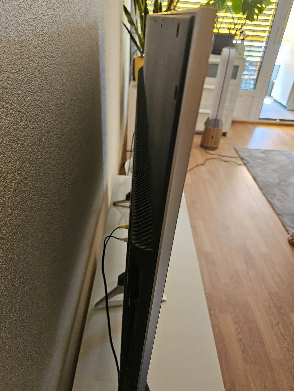 Televisori: Fernseher Panasonic 1,29 ×0,75 m – Usato da Bern venduto da choco81 3