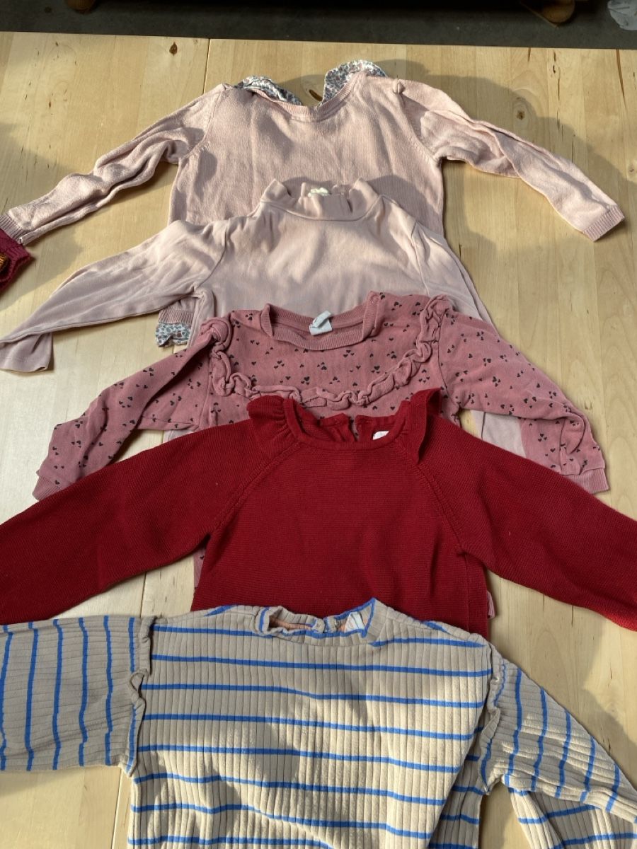 Lotti & Set di vestiti: Pulloverset Mädchen 13 Stück !!  – Usato da Reutigen venduto da ella.vintage 1
