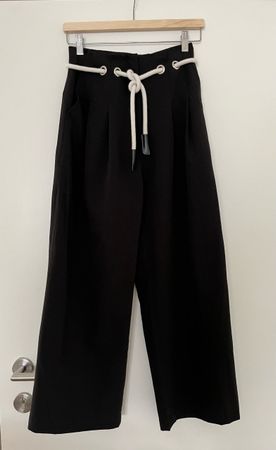 Freizeithose Gr. S, Farbe schwarz