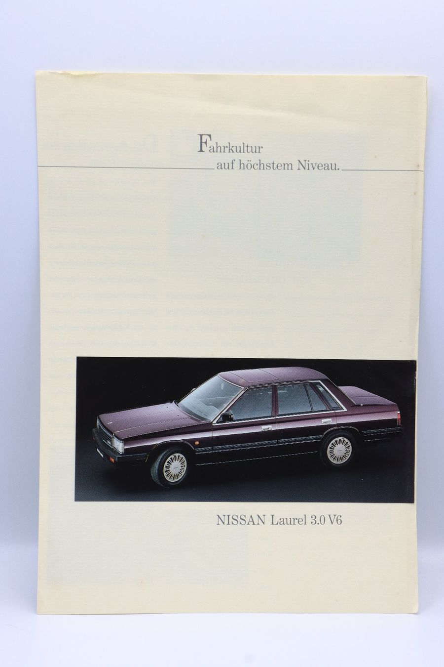Nissan Documenti: Nissan Laurel 3.0 V6 Prospekt 1987 – Usato da Bühl b.Aarberg venduto da Collectorpassions