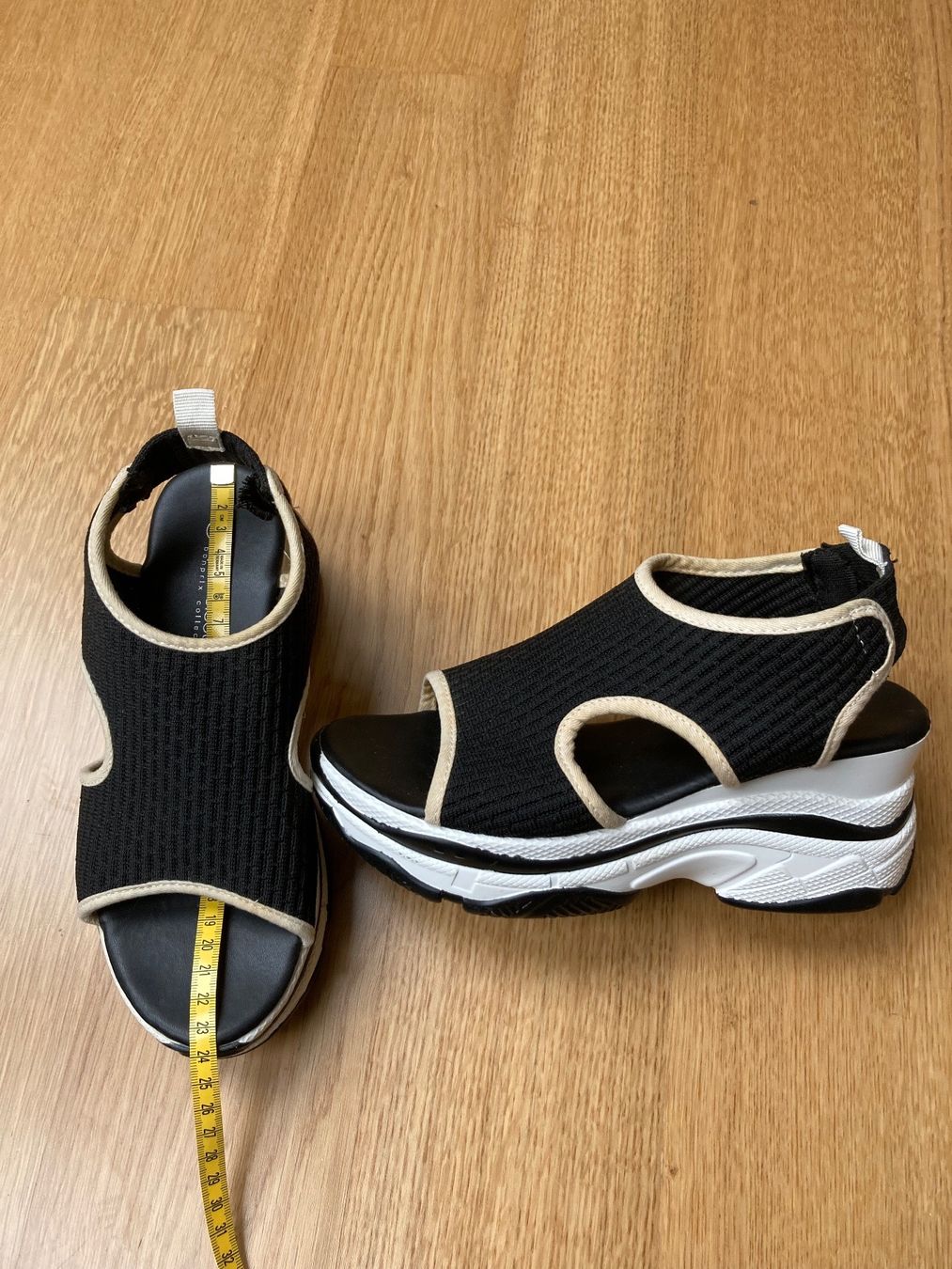 Damenschuhe: Plateau Sandalen Gr. 37 schwarz – Gebraucht aus Stallikon von dotka07 1