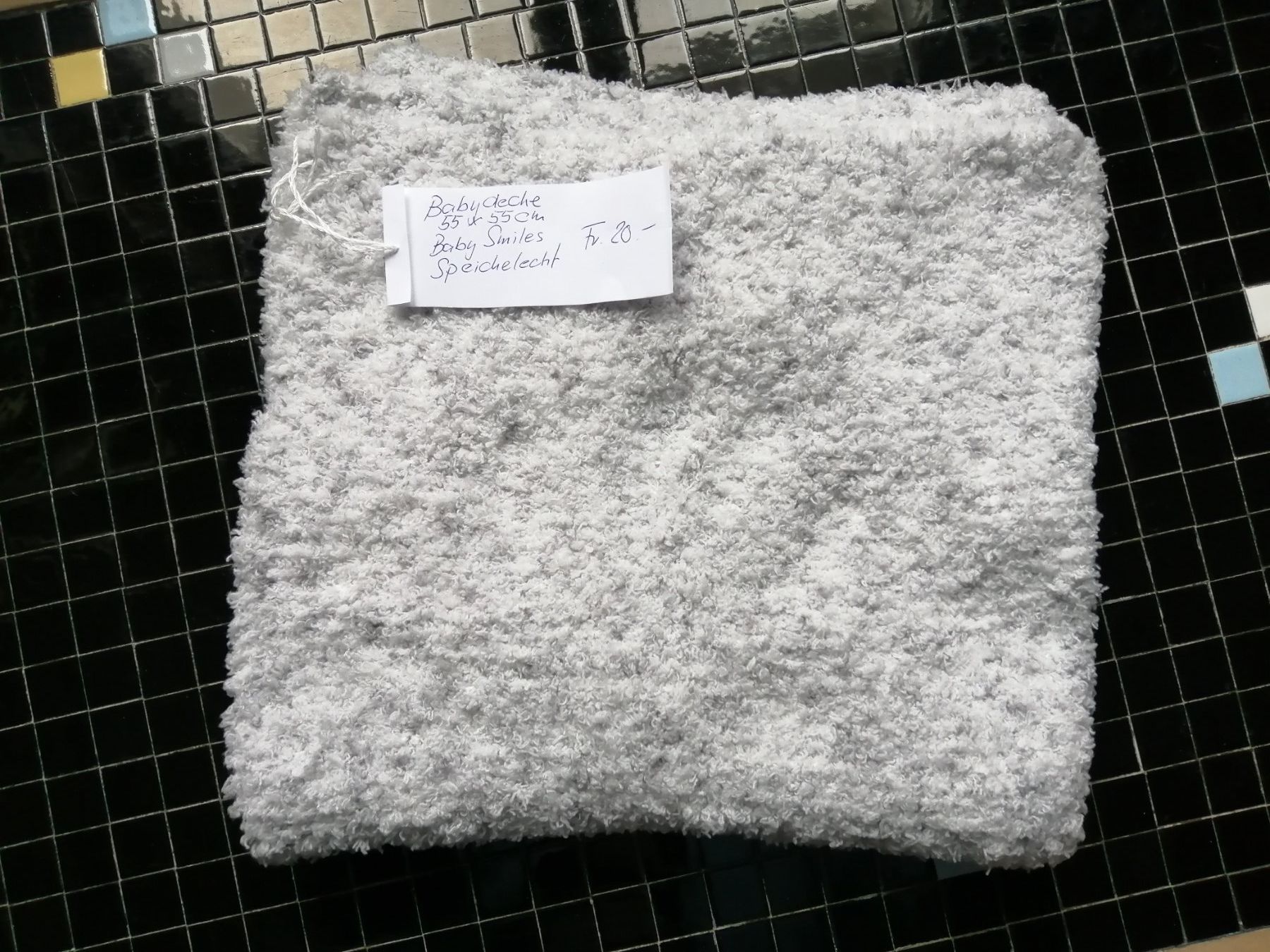 Decken: Babydecke handgestrickt, Grösse: 55x55cm – Neu (gemäss Beschreibung) aus Altstätten SG von willipatricia