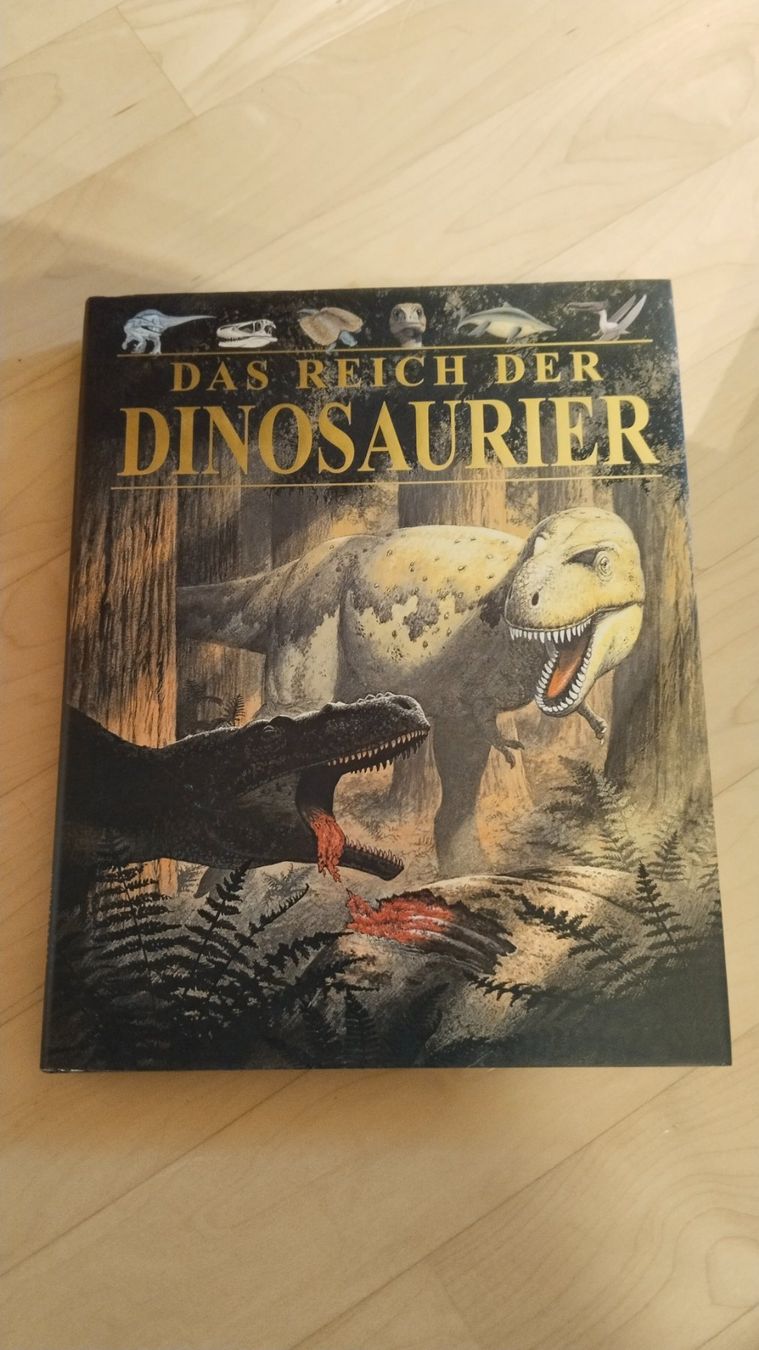 Bücher: Dinosaurier Sachbuch - Das Reich der Dinosaurier – Gebraucht aus Brülisau von san_d8f2