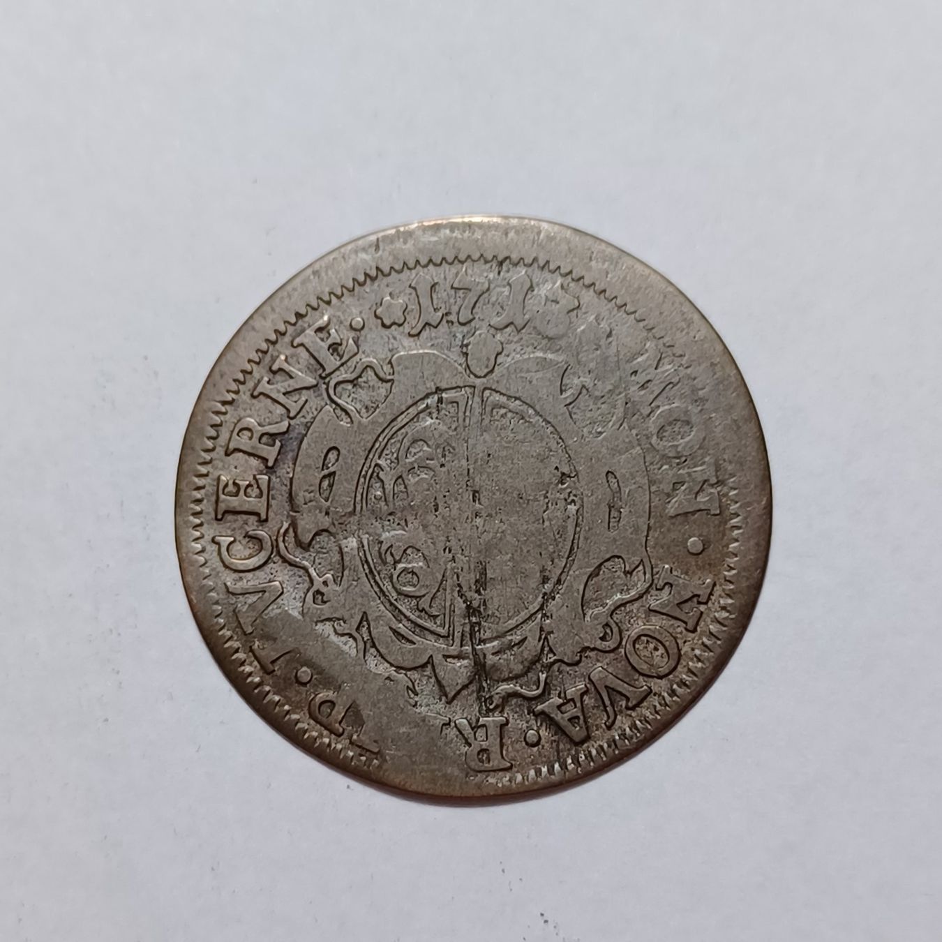 Tutti le monete: 1/2 Batzen 1713 Luzern – Usato da Pfäffikon ZH venduto da Schweizer_Muenzen