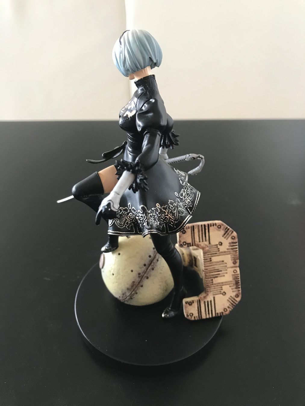 Figuren: Limitierte Figur 2B Nier: Automata – Gebraucht aus Widen von Give5 1