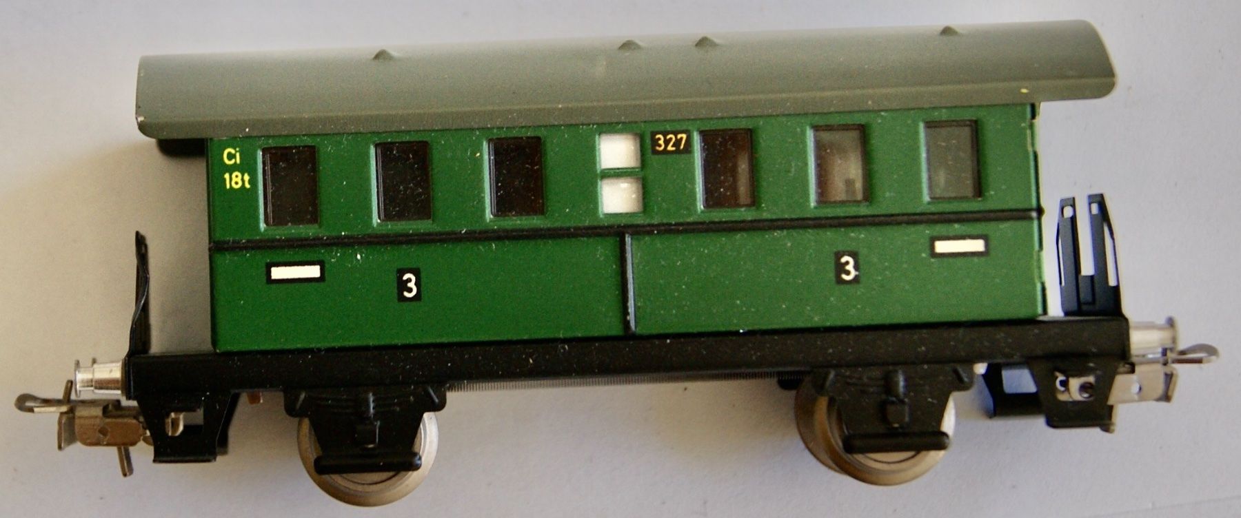 Märklin Modellini di ferrovie: Wagon Marklin 327 – Usato da Morrens VD venduto da alain50