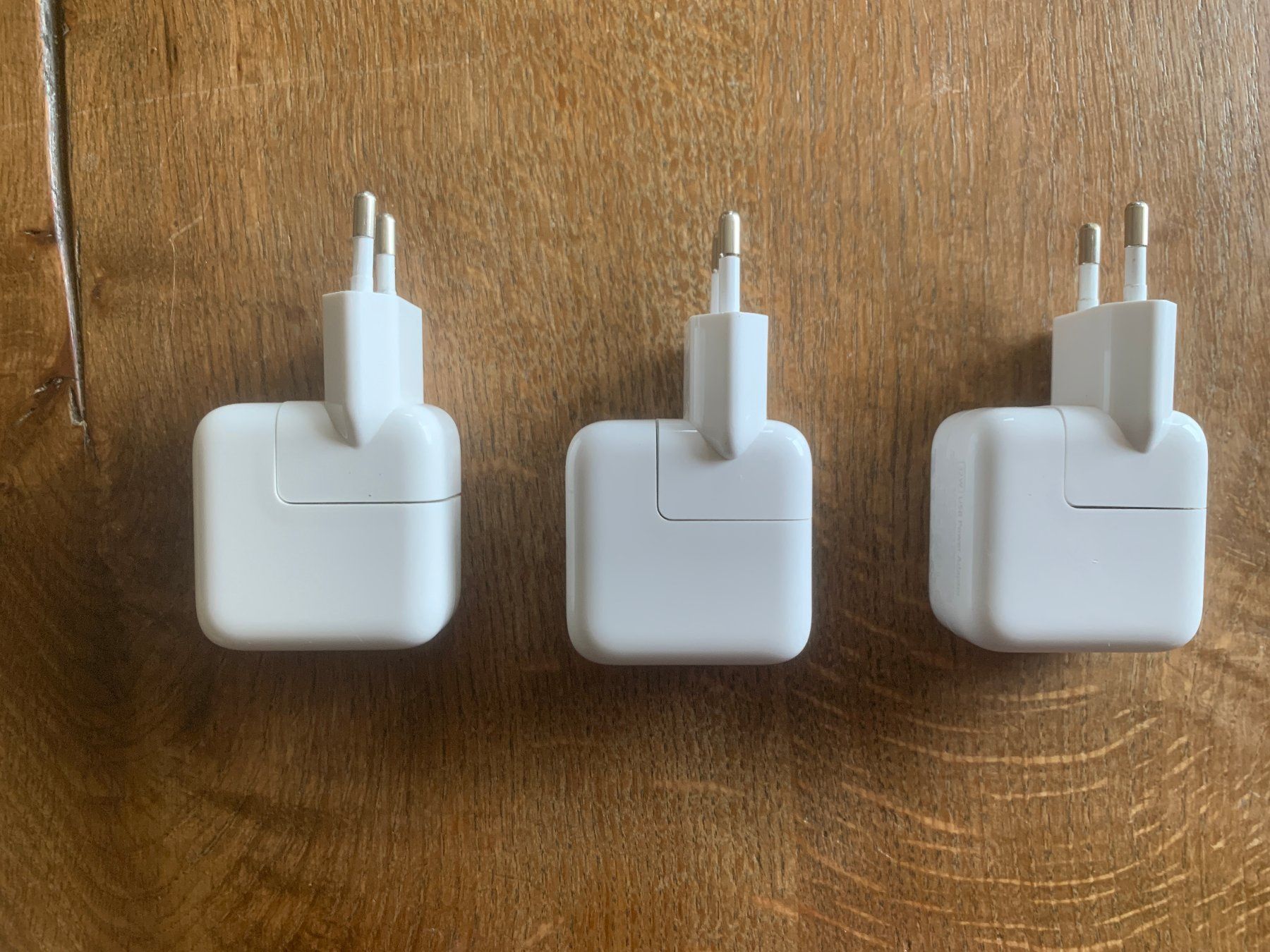 Apple Caricabatterie: Chargeur 10W USB Apple original – Usato da Chardonne venduto da 245308