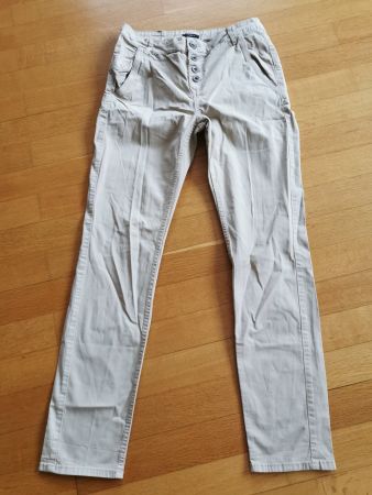 Hose beige Grösse 36