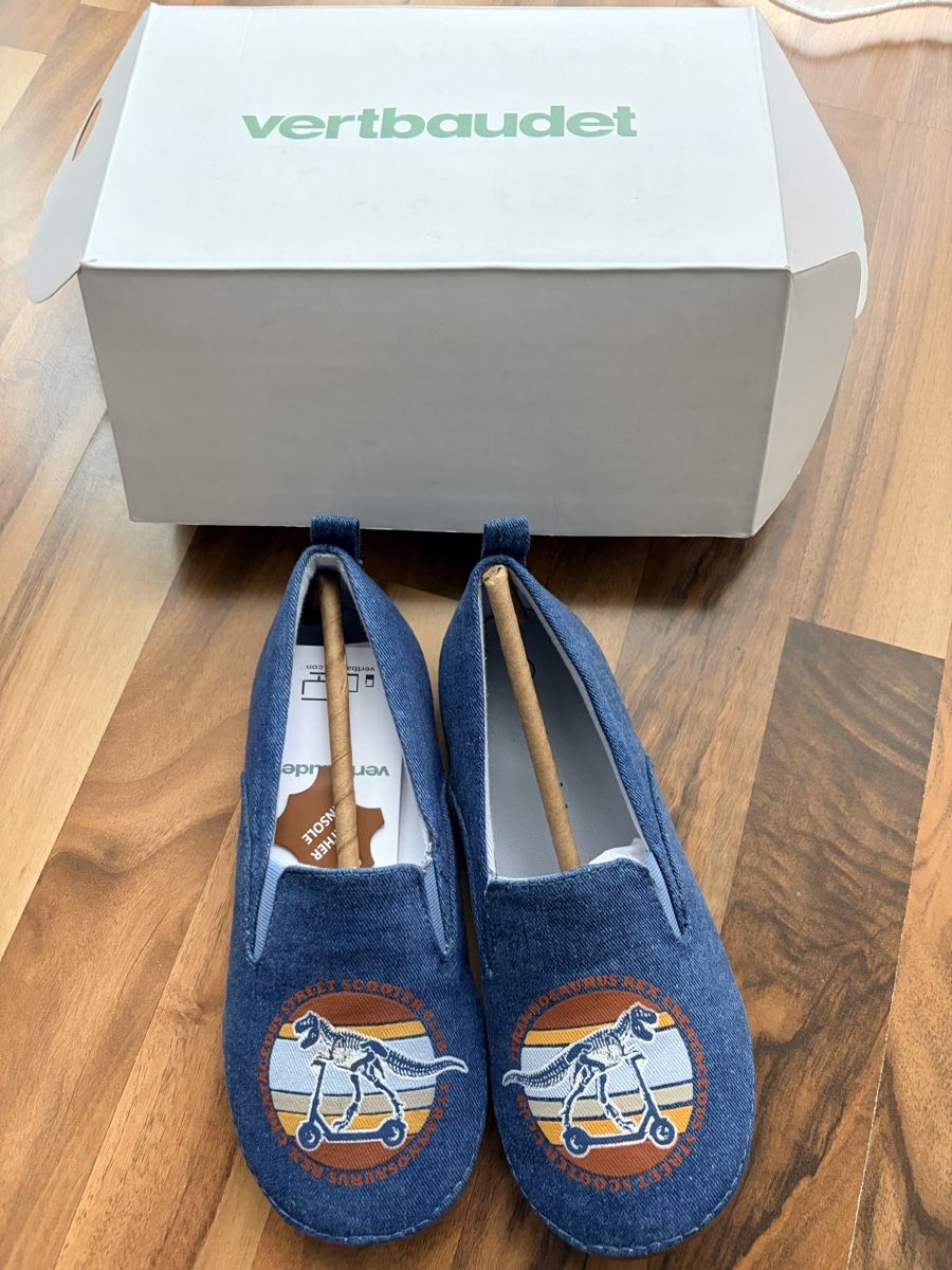 Vertbaudet Scarpe da uomo: Indoor Schuhe 36 – Nuovo e nell'imballaggio originale da Knonau venduto da wenwenwen
