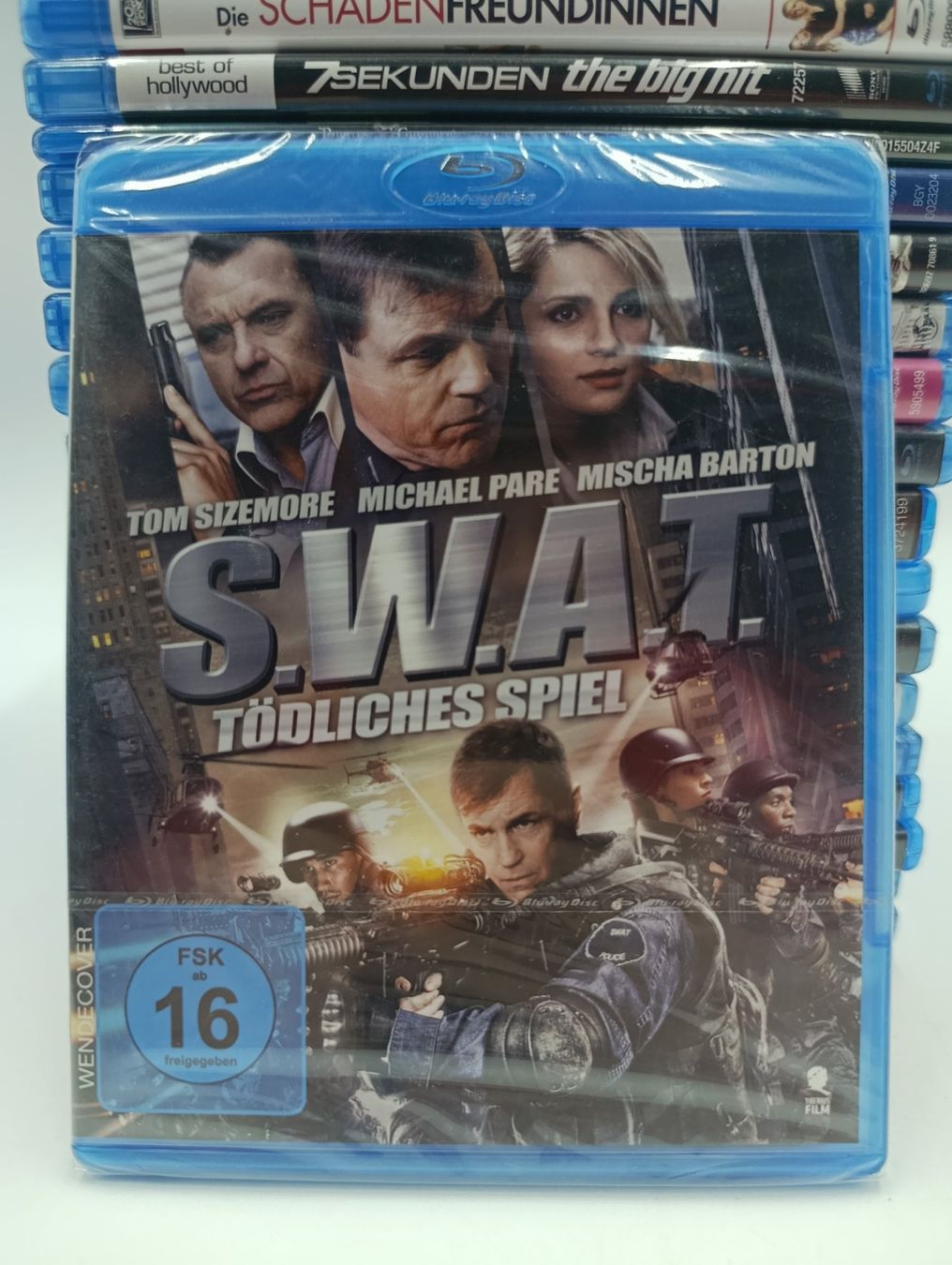 Tutti i DVDs: NEU Swat Blu Ray DVD – Usato da Wil SG venduto da Donaldus