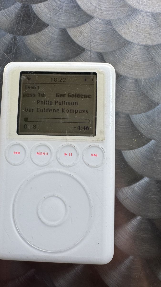 Apple Lecteur media portable: 2x Apple iPod Classic Model: A1040 & A1099 – D'occasion à Zürich par beli_30 3