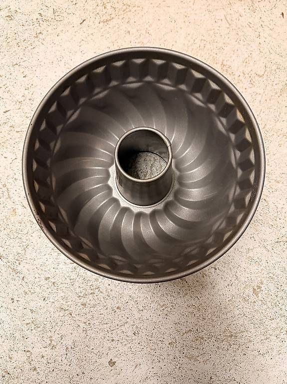 Moules à gâteaux: Kaiser La Forme Gugelhupf-/Backform 22 cm  neuwertig – D'occasion à Bellikon par Schwoscht 1